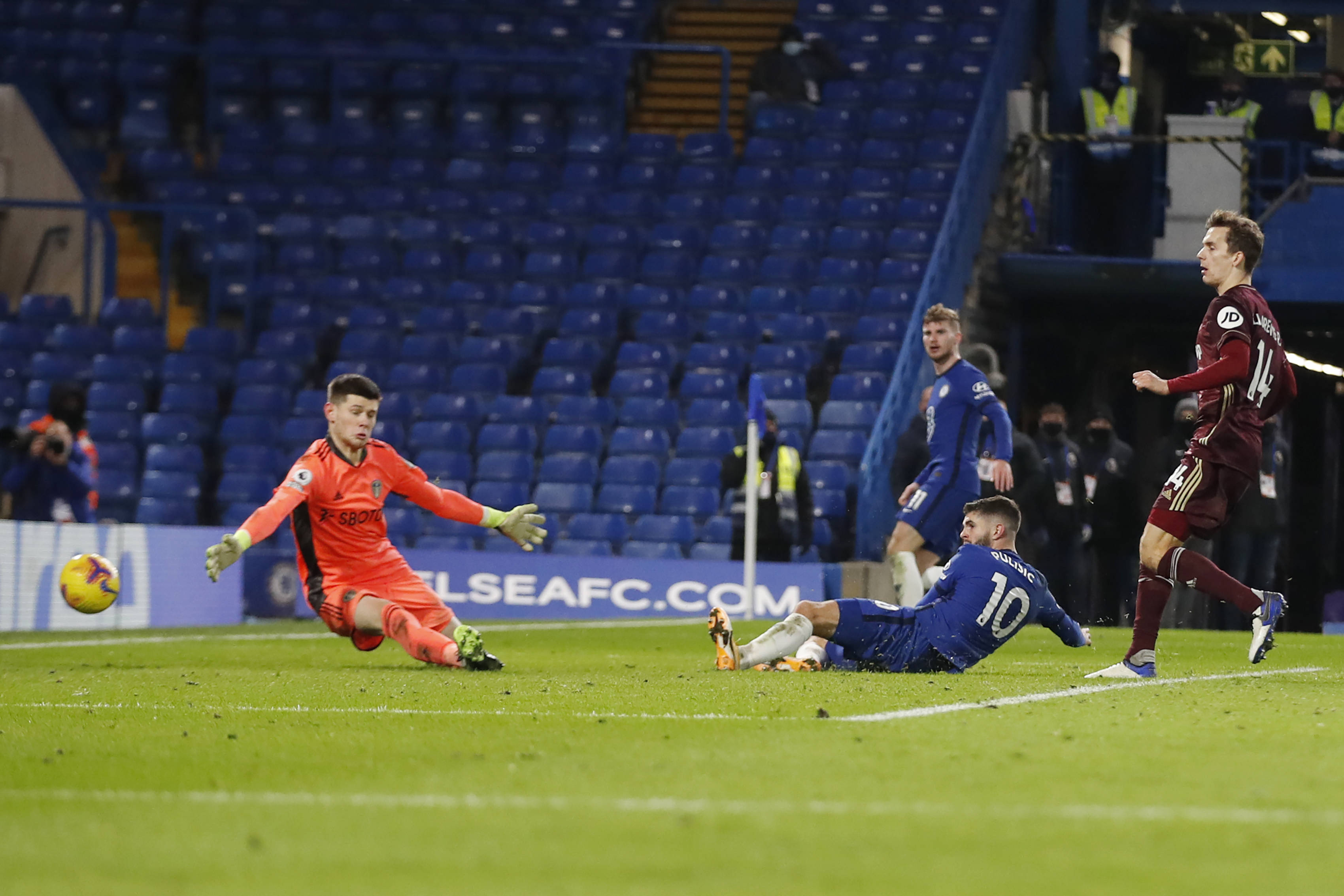 无疑是他在 无疑是他在